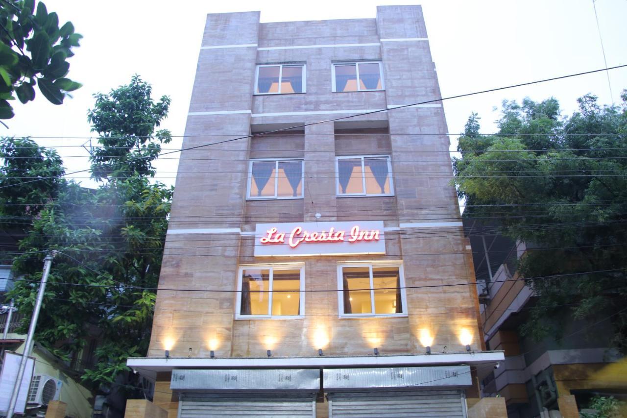 La Cresta Inn Calcutta Exteriör bild